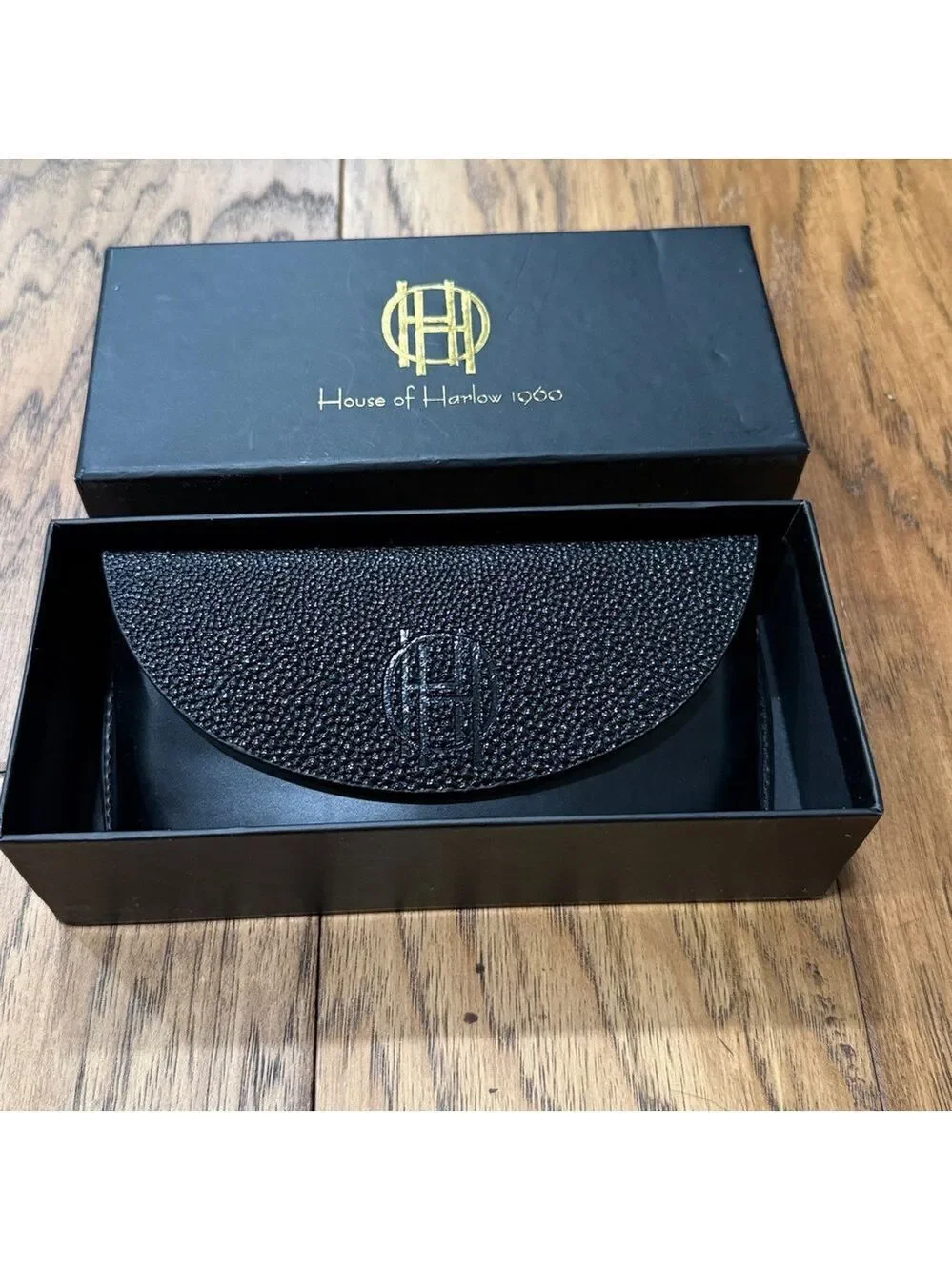 House of Harlow White with Pink Chelsea Sunglasses with box and case